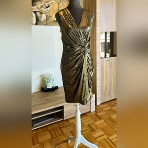 Julie Brown Foiled Jersey V-Neck Twist Front Cocktail Dress, Antique/Gold Medium